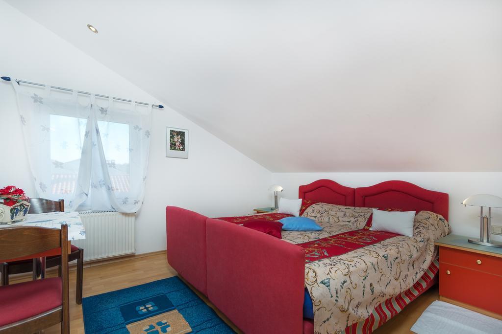 Villa-passat Apartment Porec